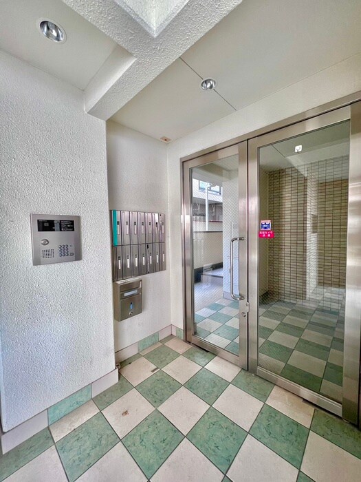 ウィズナスコート武庫之荘の物件外観写真