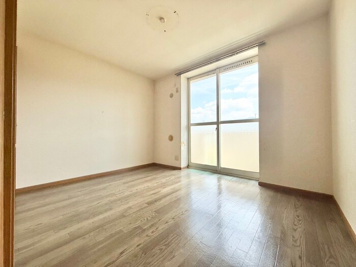 グランドフォレストの物件内観写真