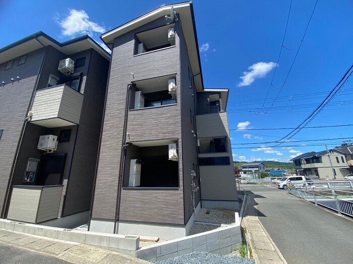 ブライト伏見の物件外観写真