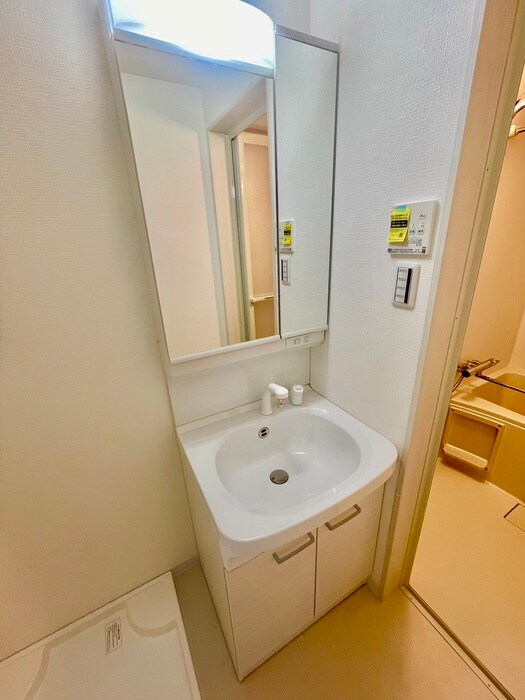 ロジェ泉佐野の物件内観写真