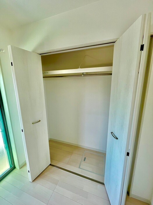 ロジェ泉佐野の物件内観写真