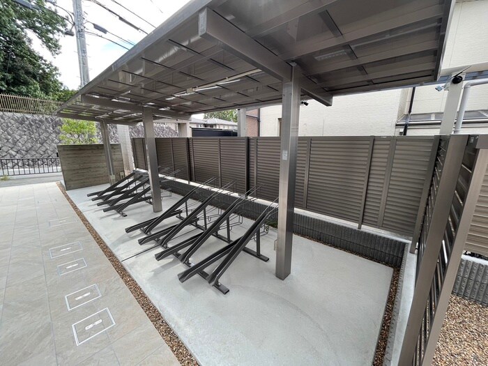 LaTour桃山の物件外観写真