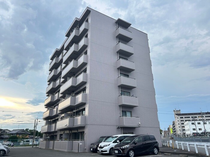 ｻﾆ-ｸﾚｽﾄ祥山の物件外観写真