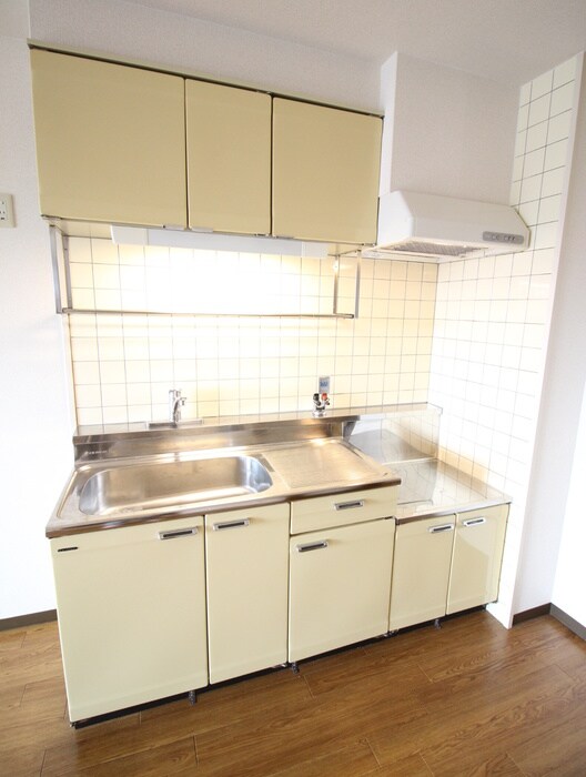 ｻﾆ-ｸﾚｽﾄ祥山の物件内観写真