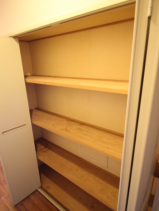 ｻﾆ-ｸﾚｽﾄ祥山の物件内観写真