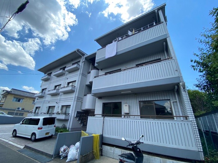 ウアクエレの物件外観写真