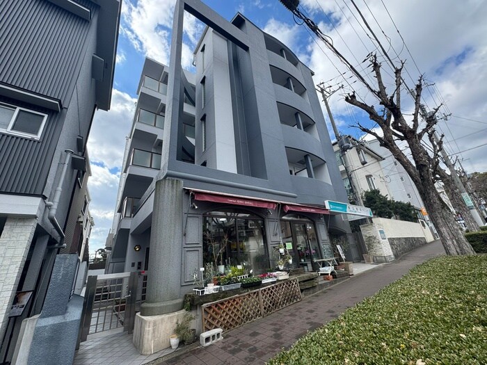 サンクラッソ阪急六甲駅前EASTの物件外観写真