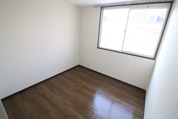 サンシティ新長曽根の物件内観写真