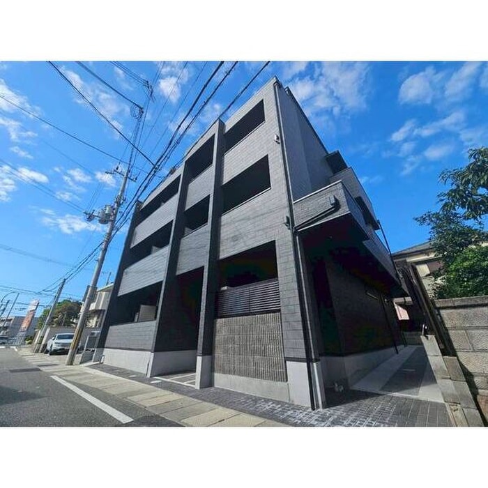 ルナ大久保駅前の物件外観写真