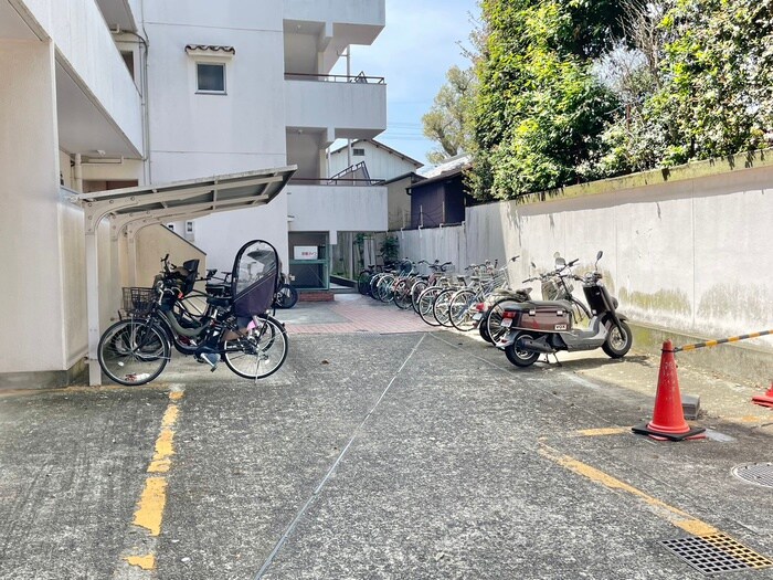 シャトー高野の物件外観写真