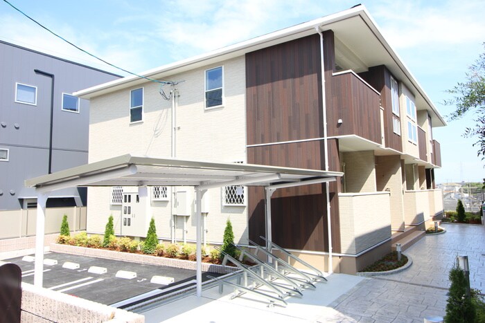 フォンテーヌ逆瀬川の物件外観写真