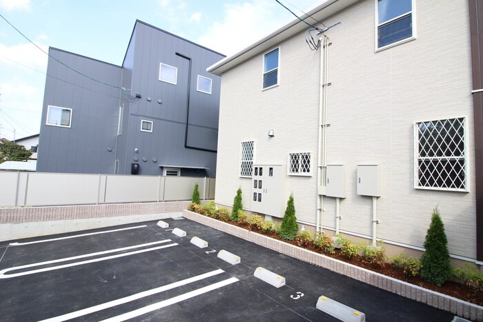 フォンテーヌ逆瀬川の物件外観写真