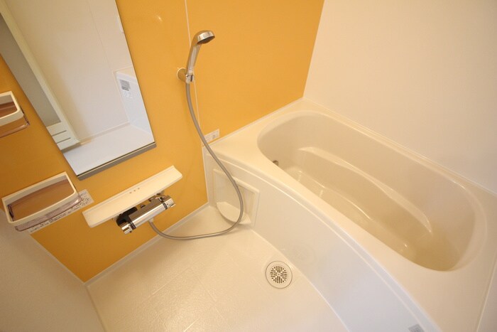 フォンテーヌ逆瀬川の物件内観写真