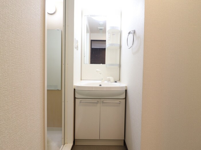 オズレジデンス尼崎の物件内観写真