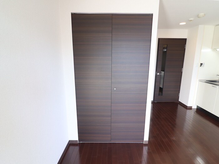 オズレジデンス尼崎の物件内観写真