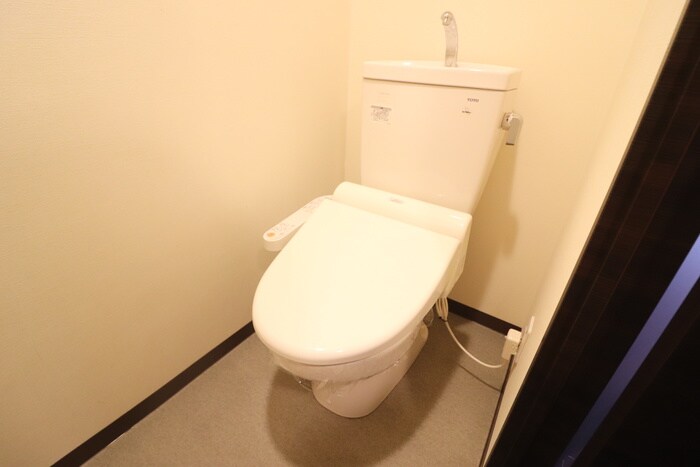 オズレジデンス尼崎の物件内観写真