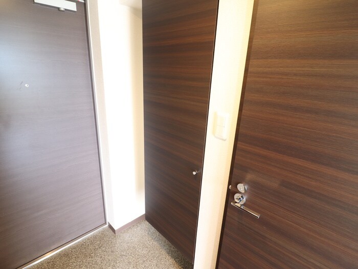 オズレジデンス尼崎の物件内観写真