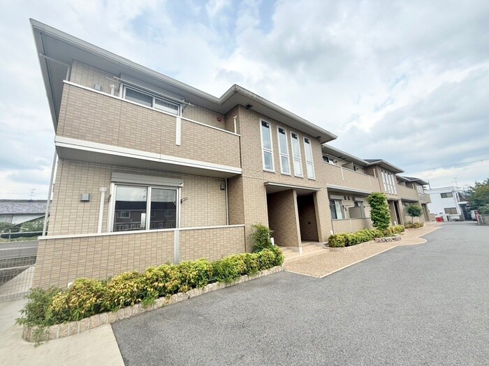 メゾンエスポワールの物件外観写真