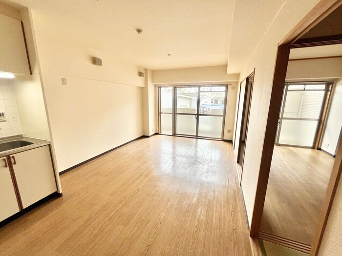 インペリアル花屋敷の物件内観写真