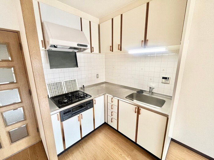 インペリアル花屋敷の物件内観写真