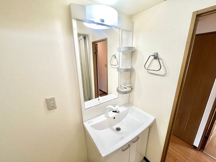 インペリアル花屋敷の物件内観写真