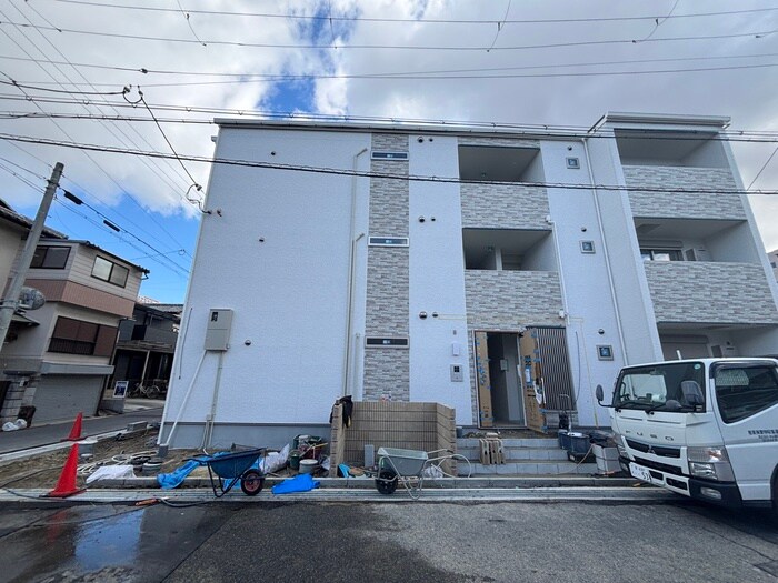 ラモーナ高見の里の物件外観写真