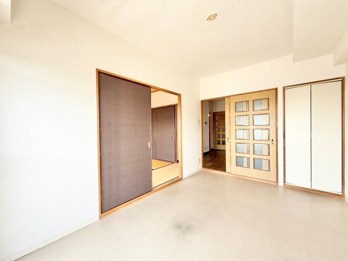 アヴァンセ一里山の物件内観写真