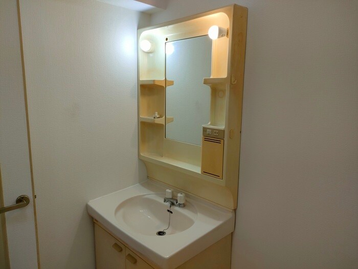 メゾン優雅の物件内観写真