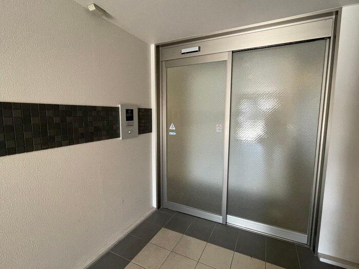 サントス千本今出川の物件外観写真