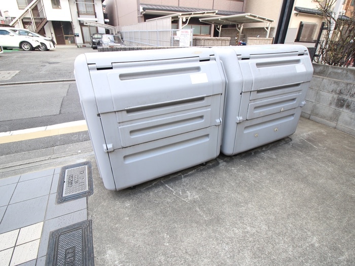 サントス千本今出川の物件外観写真