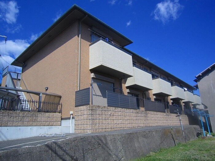 マルベリ－ハウスの物件外観写真