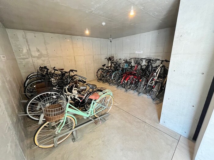 Ｗ　ＩＫＥＤＡの物件外観写真