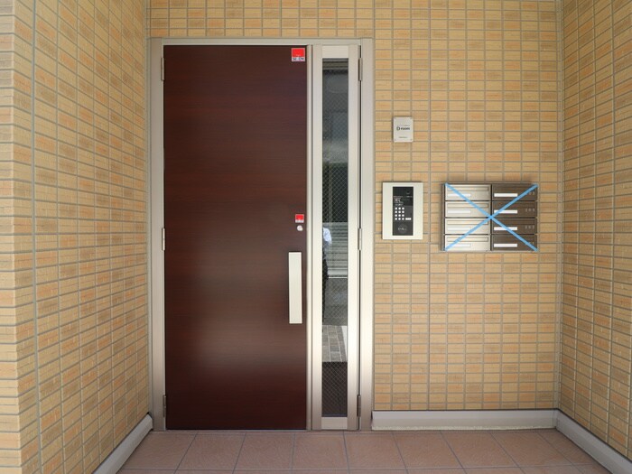 ルネ・ムーンの物件外観写真