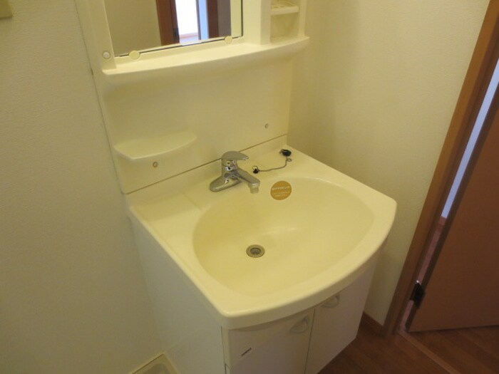 カーサフィオーレA棟の物件内観写真