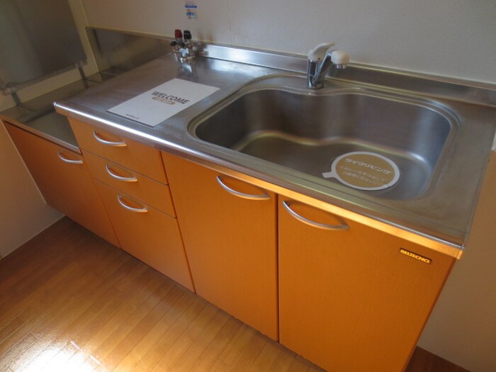 カーサフィオーレA棟の物件内観写真