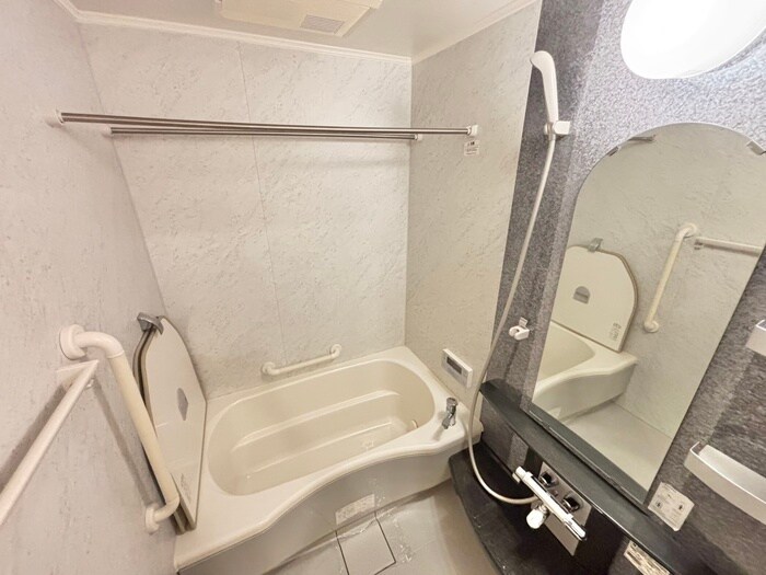 マンション芦紅の物件内観写真