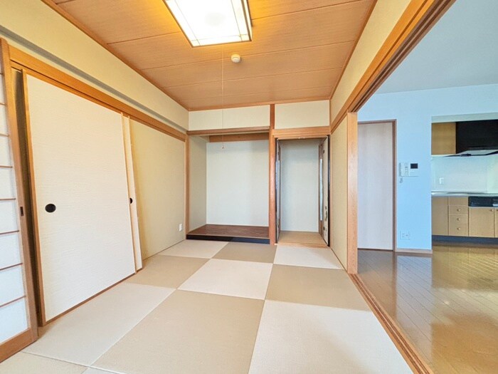 マンション芦紅の物件内観写真