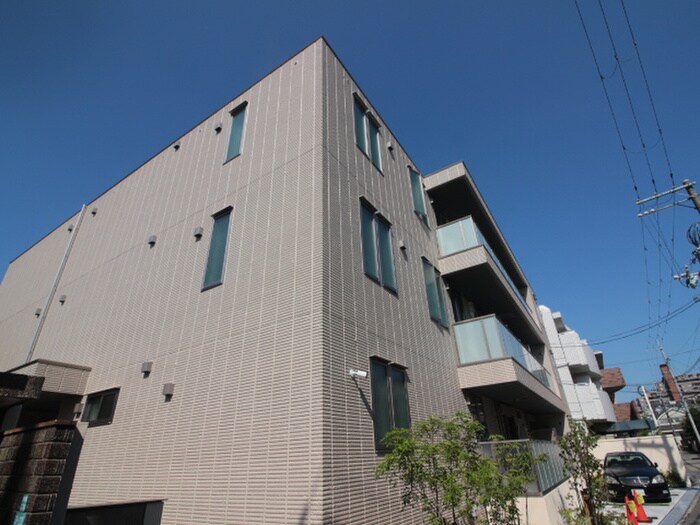 プレシャス小松の物件外観写真