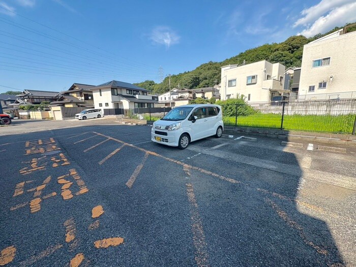 アムフルース2（ツバイ）の物件外観写真