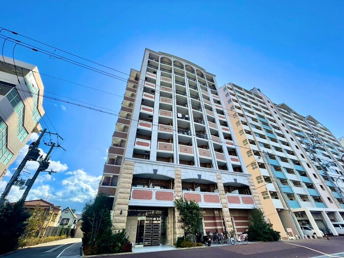 Ｌｕｘｅ神戸ＷＥＳＴの物件外観写真