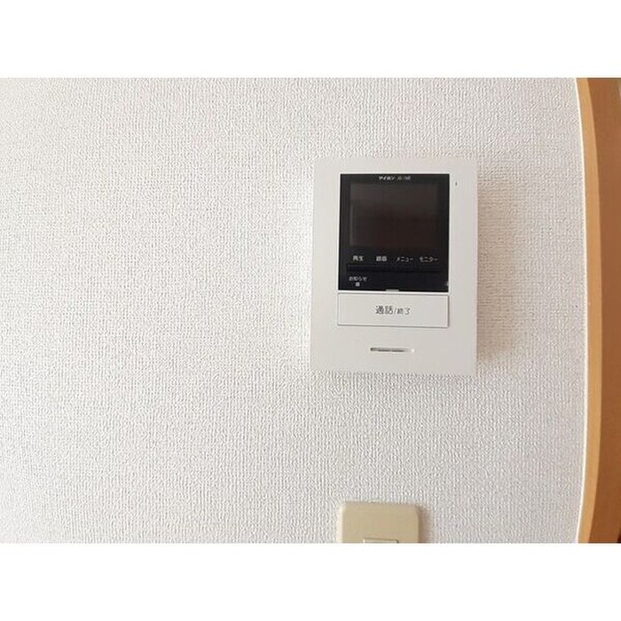 ディーア・クミルＢの物件内観写真