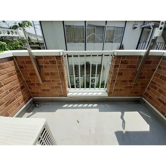 ディーア・クミルＢの物件内観写真