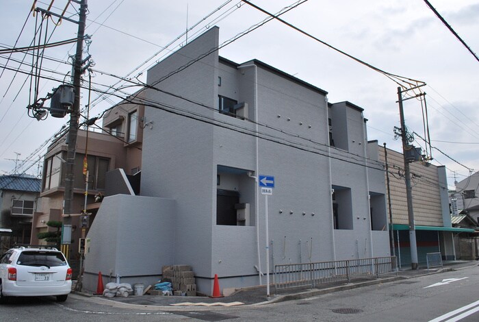 サクシード寺地町の物件外観写真