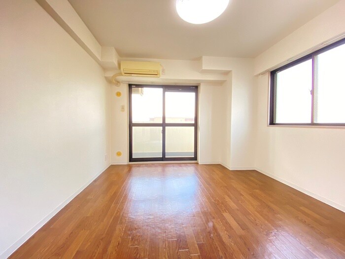 プレジ－ル西院の物件内観写真