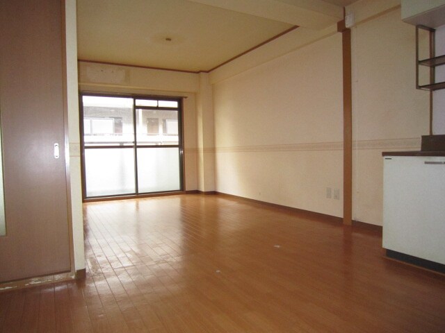 ロイヤル千里丘の物件内観写真