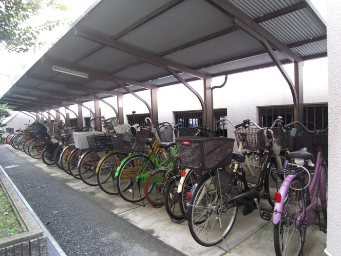 ロイヤル千里丘の物件外観写真