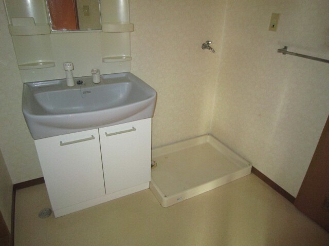 ロイヤル千里丘の物件内観写真