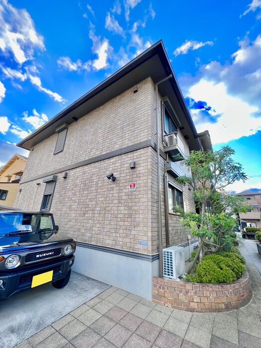 ライフランドスケ－プＡ棟の物件外観写真