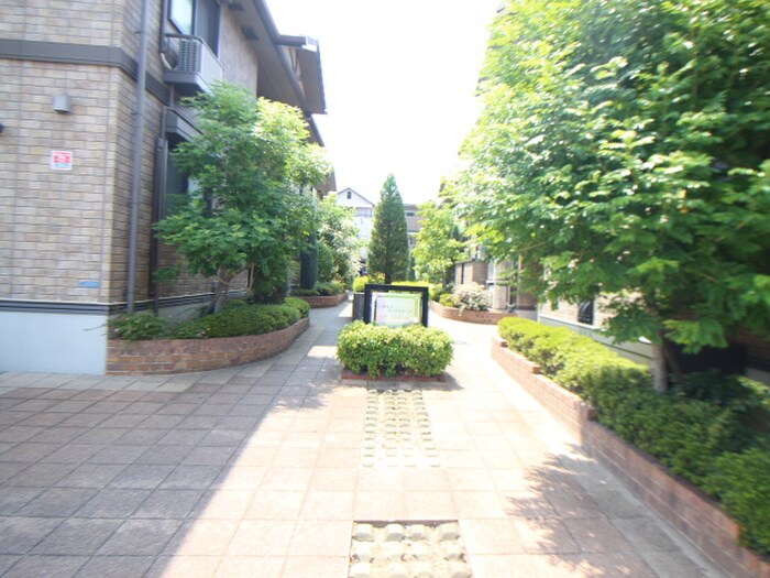 ライフランドスケ－プＡ棟の物件外観写真