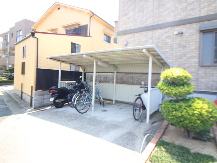 ライフランドスケ－プＡ棟の物件外観写真